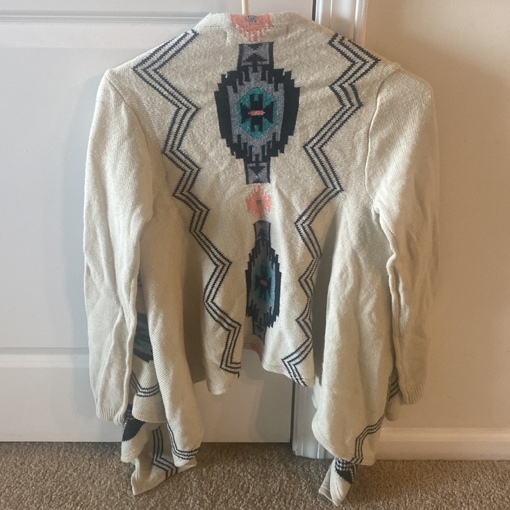 Aztec sweater - Picture 2 of 3